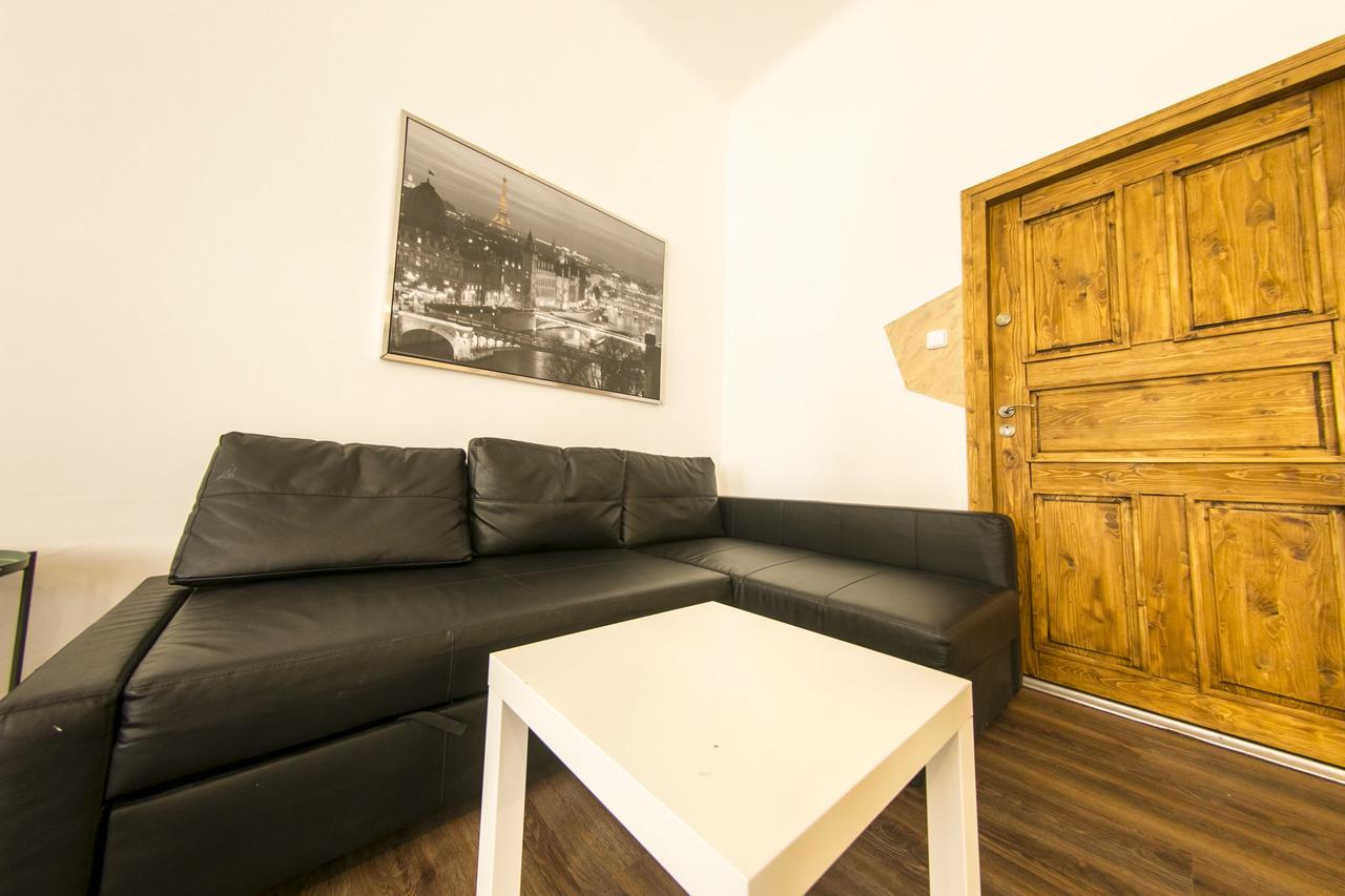 Freedom Rooms & Apartments Praga Exterior foto