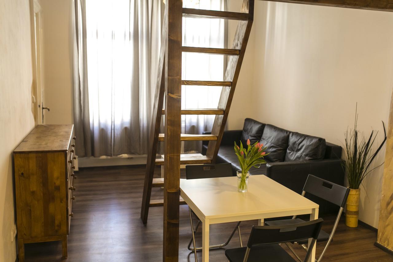 Freedom Rooms & Apartments Praga Exterior foto